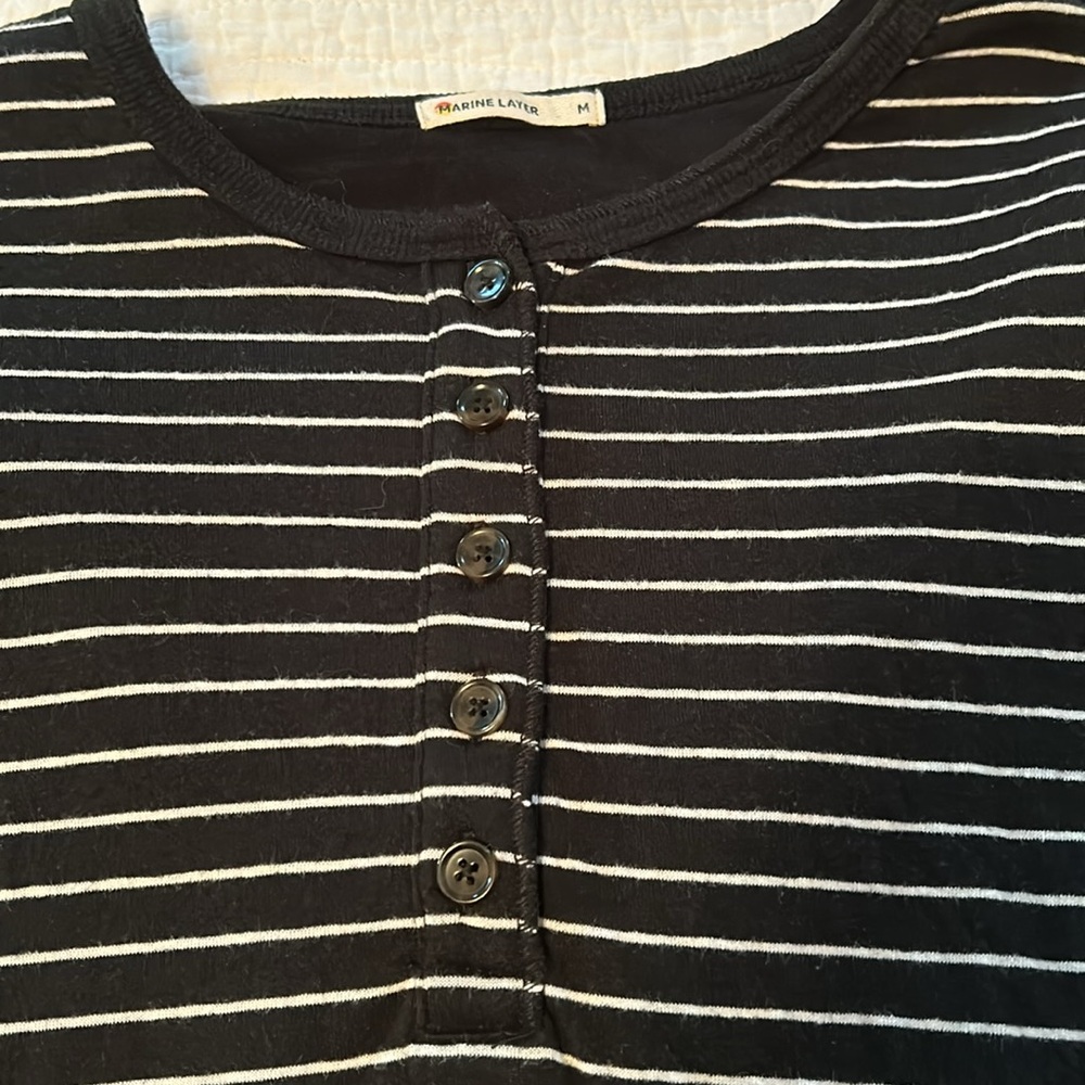 Marine layer - cute, soft, striped top - medium
